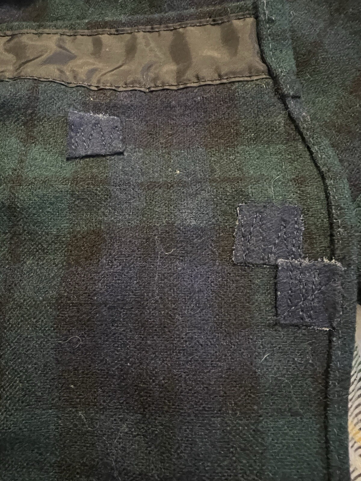 Authentic Men's Size L Pendleton Black Watch Tart… - image 10