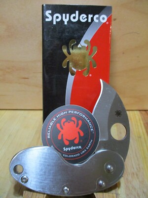 New Spyderco Cricket Fine Edge Pocket Knife - VG-10 Blade - C29 - Free Shipping