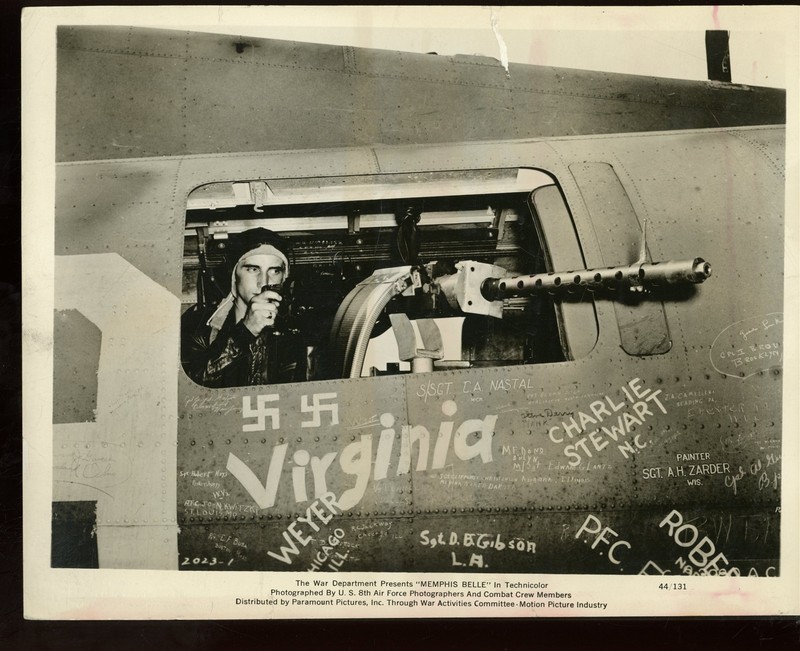 MEMPHIS BELLE Original 1944 8 x 10 WW2 Airforce Documentary  NOSE ART Gunner vv