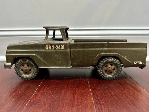 Vintage Tonka Army Pickup Truck Pressed Steel GR2-2431 Green Military Star
