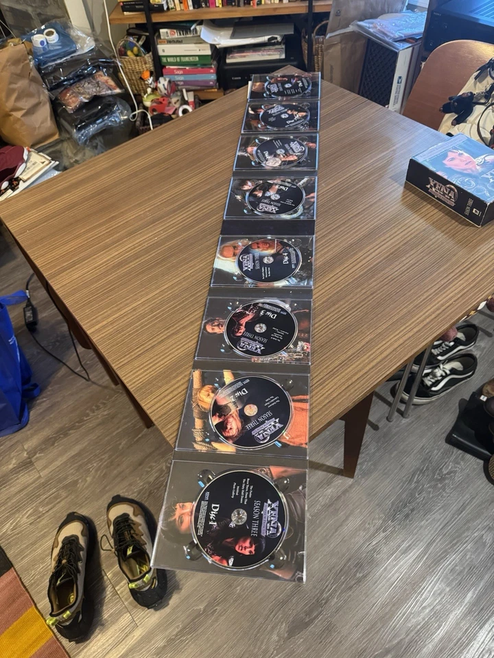 Xena Warrior Princess DVD Season Three Complete 8 Disc Set Great Shape! Foto 2 de 4