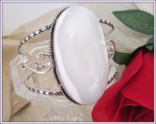 MOONSTONE HUGE NATURAL GEMSTONE LADIES CUFF BRACELET MADE WITH 925 SILVER - Picture 6 of 7