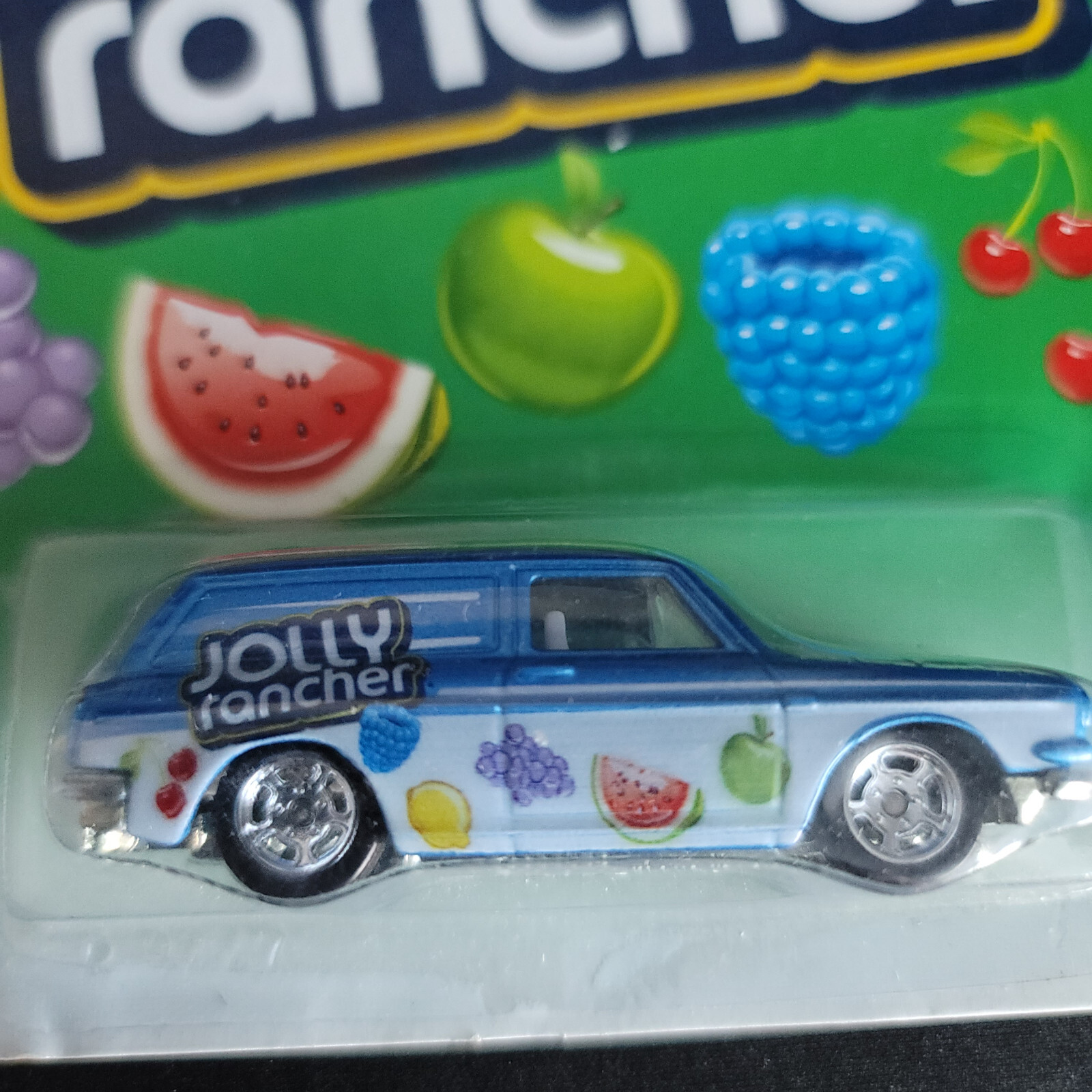 Hot Wheels Hershey's Custom 69 Volkswagen Squareback Jolly Rancher / Real Riders