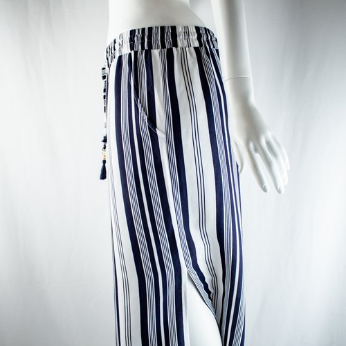 Tommy Bahama Damen Caprihose neu blau weiß gestreift Glockenboden Größe L - Bild 7 von 12