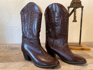 ladies cowboy boots size 7