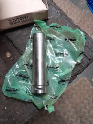 Doosan 130712-00078 Planetary Shaft New Oem In Original Box