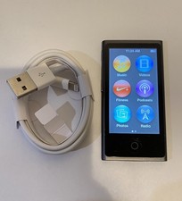Apple iPod nano 7th Generation Space Gray 16 GB Works Great