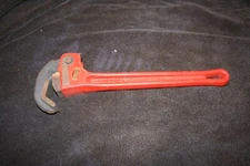 Ridgid 14" Heavy-Duty Rapidgrip Wrench, 2" Capacity, Red