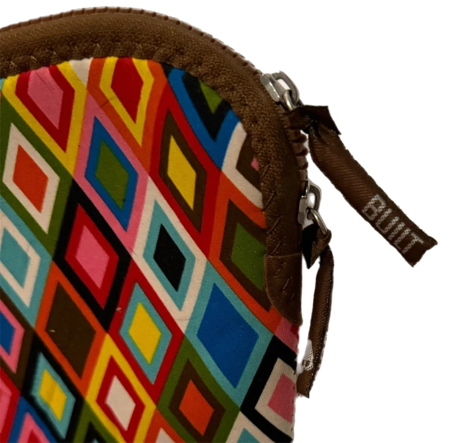 Funda para portátil marca NY 16” multicolor forro verde cierre de cremallera poli usada en excelente estado Foto 3 de 3