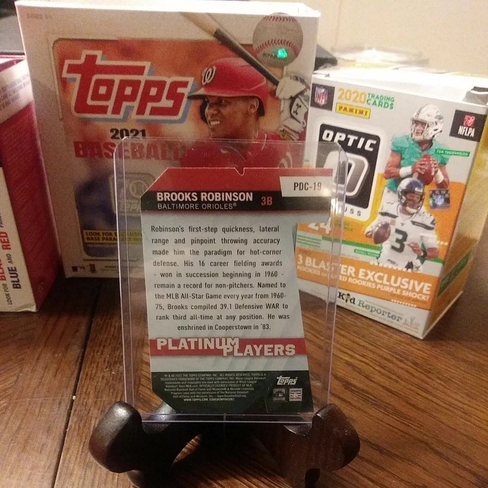 2021 Topps Brooks Robinson Ssp Insert Rare Card Pdc-19 Die Cut - Image 2 of 2