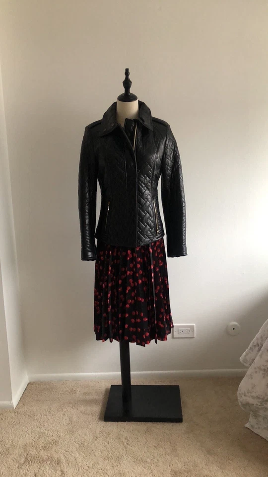 Cole Naan Collection Chaqueta de Cuero Piel de Cordero Suave, Talla 2 Foto 4 de 4