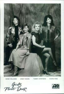 Press Photo: GIRLS NEXT DOOR 5x7 B&W