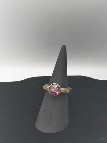 DYRBERG/KERN GOLD TONE PINK CRYSTAL RING. - Size 1I/ UK N - Picture 2 of 3