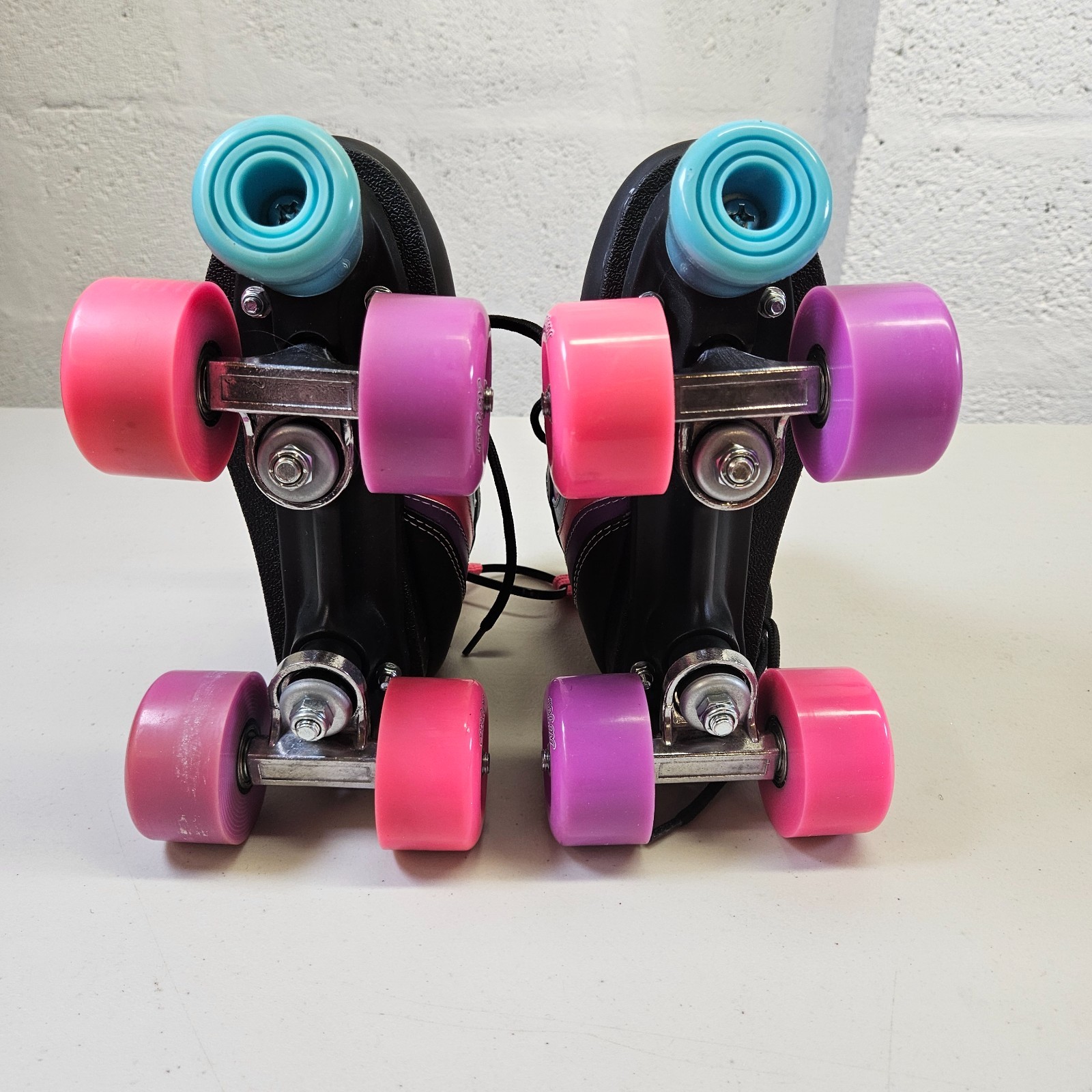 No Fear QSkate CGI Kids Quad Roller Skates UK C13 Pink Leopard High Top image 4