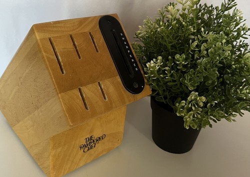 The Pampered Chef - Wood Knife Block With Built In Sharpener - 5 Slots Kitchen - Picture 6 of 7