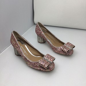 ferragamo capua pump