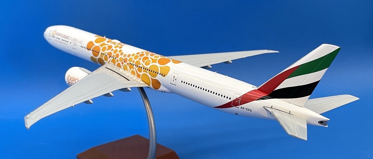Gemini 200 Emirates Boeing 777-300ER EXPO2020 1:200 G2UAE800