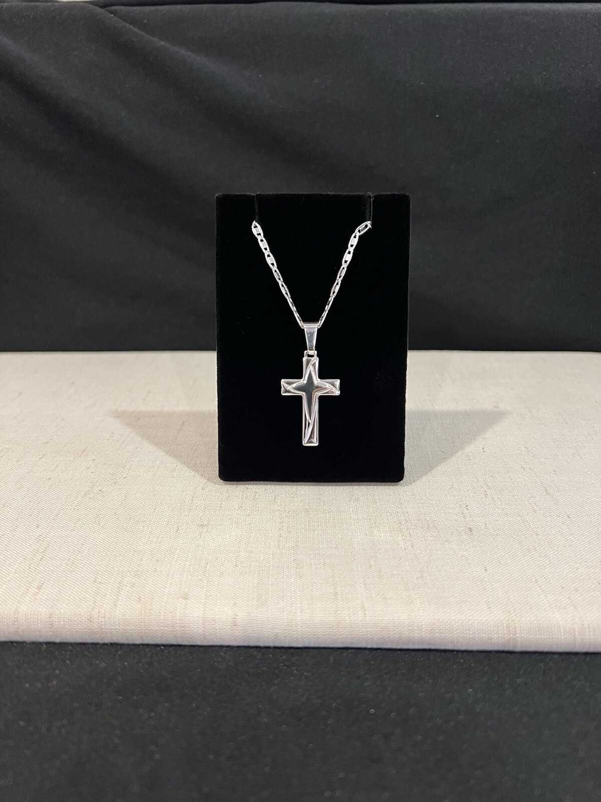 925 Sterling Silver Men Women Engraved Lines Cross & Valentino Chain 18 26 30 thumbnail 4