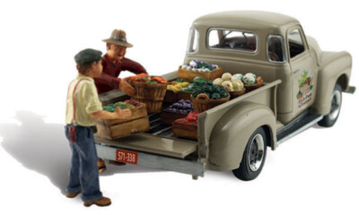 Woodland Scenics ~ N Scale Vehicle & People ~ Paul's Fresh Produce ~ AS5346