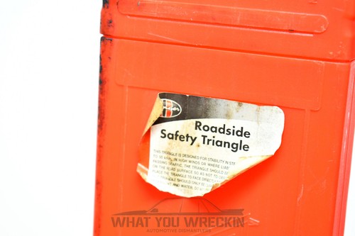 AUNGER ROADSIDE REFLECTIVE FOLDING SAFETY / WARNING TRIANGLE - YJ DOT APPROVED - Picture 4 of 6