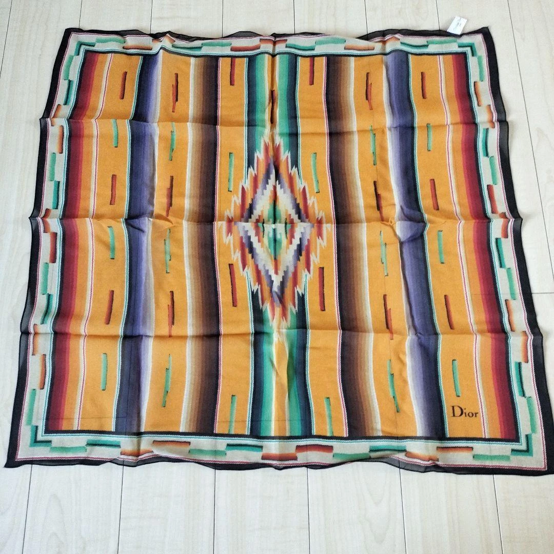 Foulard fin Christian Dior 60cm 23