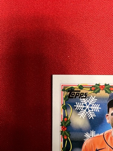2022 Topps Holiday Base Jose Altuve Houston Astros - Picture 2 of 6