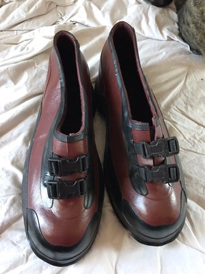 electrical overshoes