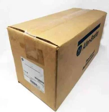 VPL-B0753E-PJ12AA New  SERVO motor IN STOCK ship by UPS/Fedex