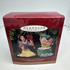 Hallmark, Keepsake Ornaments , With Original Box, Snow White and Dopey, Set of 2