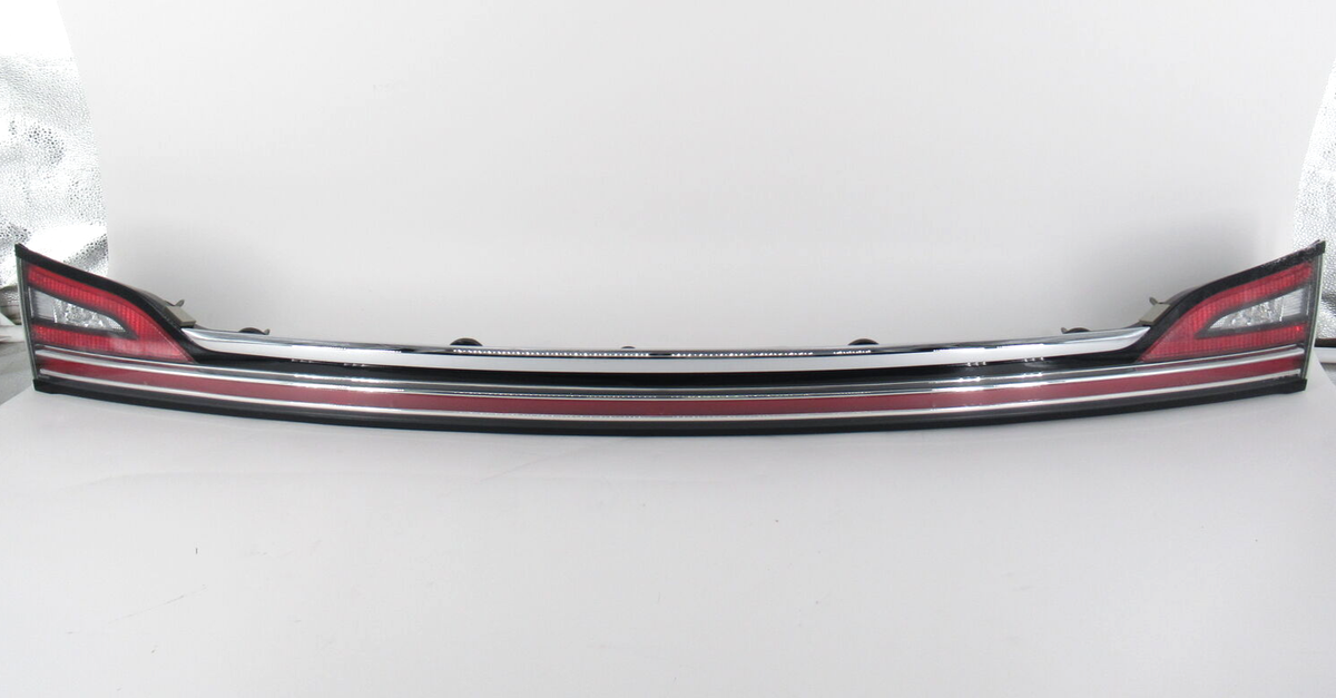 Genuine OEM Ford Lincoln KA1Z-13A565-E Rear Liftgate Reflector