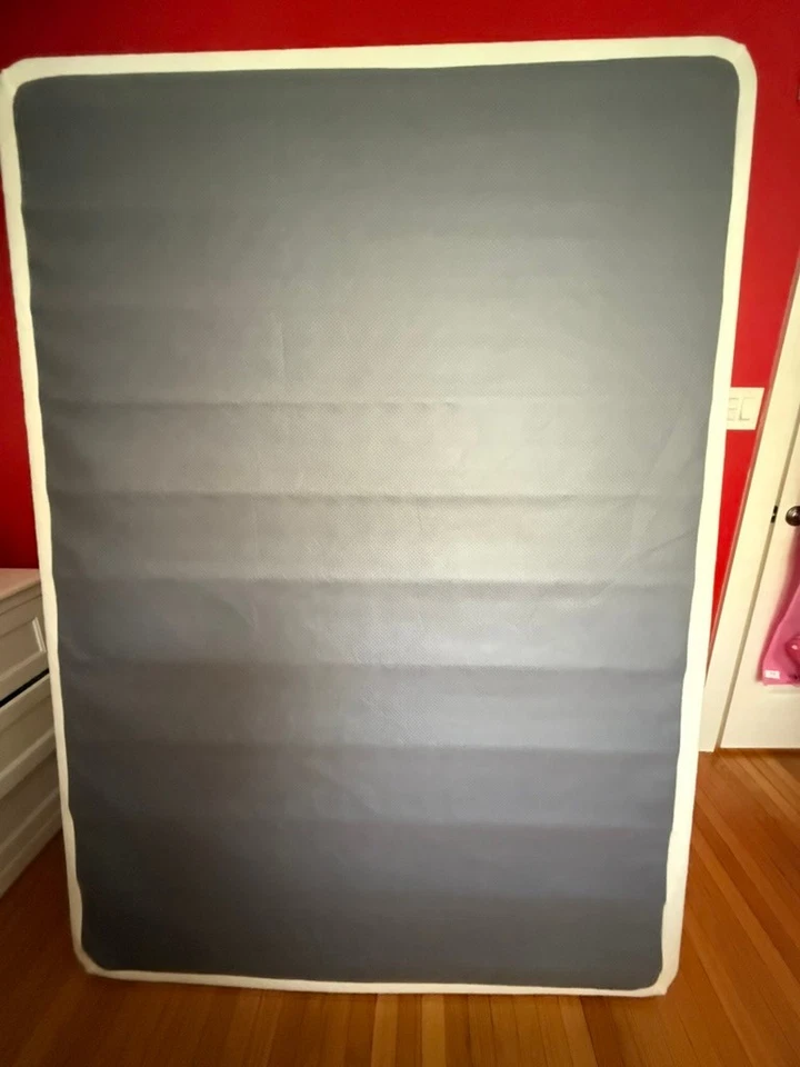 Muebles Ashley M69741 12 pulgadas Chime Express híbrido muelle interior tamaño completo firme... Foto 2 de 3