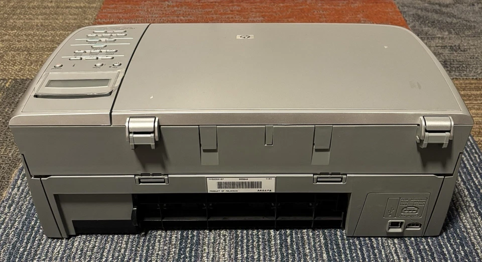 HP PSC 1610 All-in-One Inkjet Printer | Needs Cartridge Replacement  - Image 3 of 4