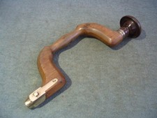 Lovely traditional beech carpenter's brace.