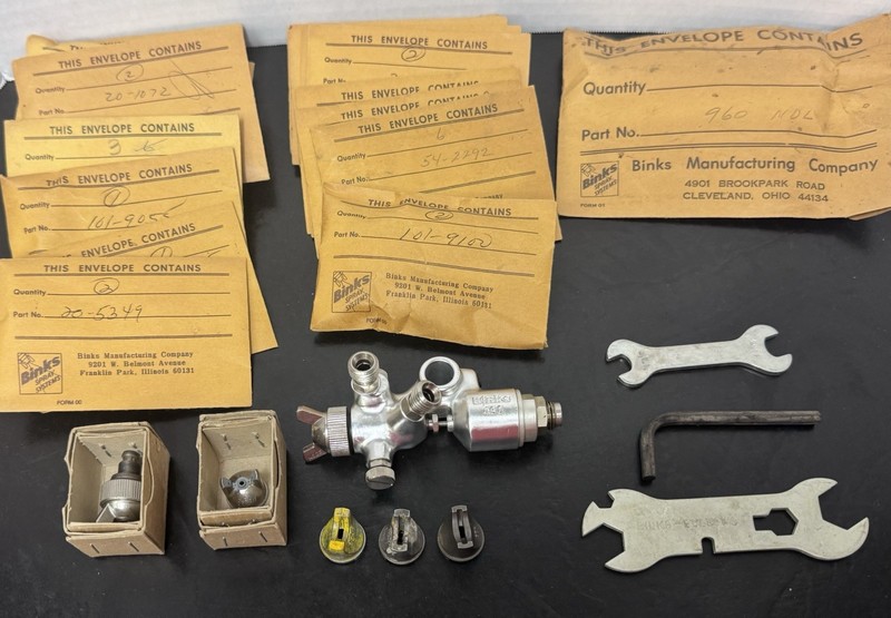 Binks  Model 460 Lightweight Automatic Spray Gun Tools And Spare Binks NOS Parts