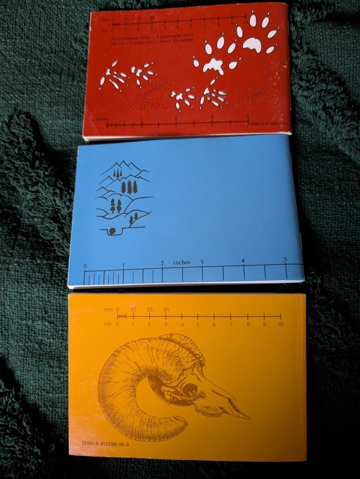 Rocky Mountain Guides Books Lot of 3 Mammal Track Tree Finder Russo Miller Watts - Image 3 of 4