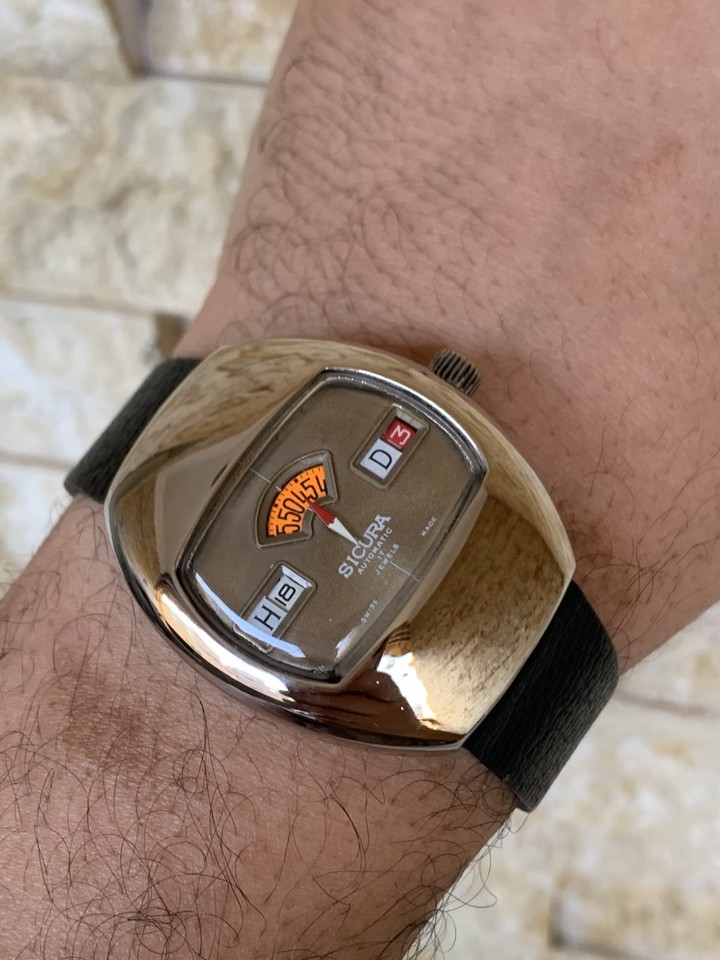 Montre Sicura Jump Hour Automatique - Cadran Doré, Chiffres Romains, Vintage Années 50, Occasion