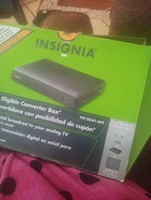 NEW Insignia NS-DXA1 Digital to Analog TV Tun...