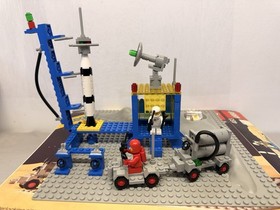 Vintage 1979 LEGO Space 483 Alpha-1 Rocket Base Almost  Complete OG Box & Manual
