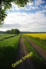 Photo 6x4 Footpath to Hambleton Screed Syston/SK9240 The morning sun is  c2012