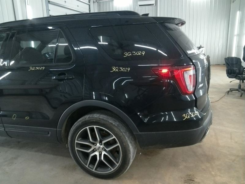 Passenger Tail Light Black Out Lens Sport Fits 1619 EXPLORER 104706839