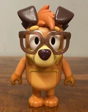 NEW Bluey Joff Bush the Busker Toy Figure Musician Brown Dog with Glasses Dance