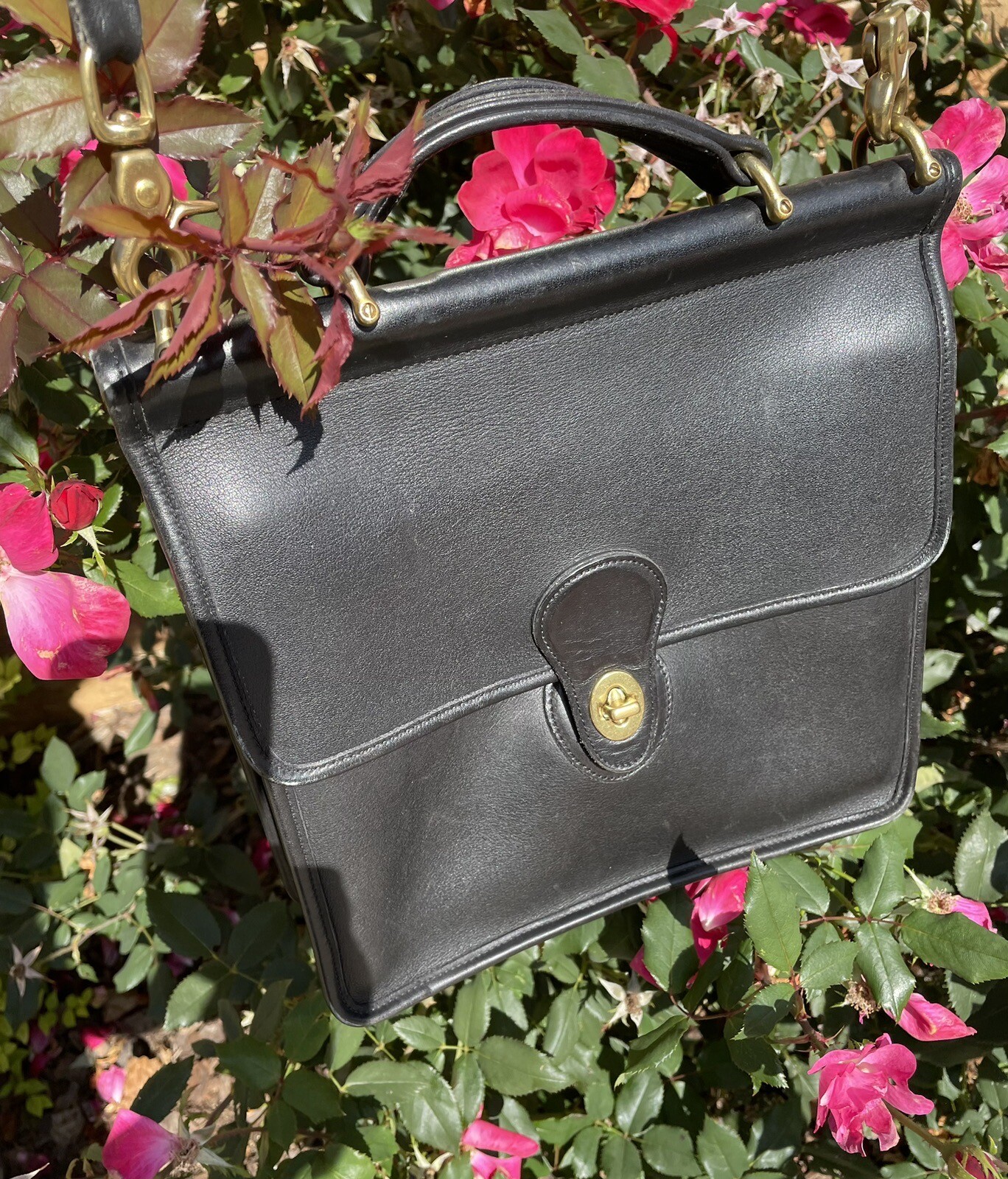 Vintage Coach Willis Black Leather Top Handle Cross… Gem