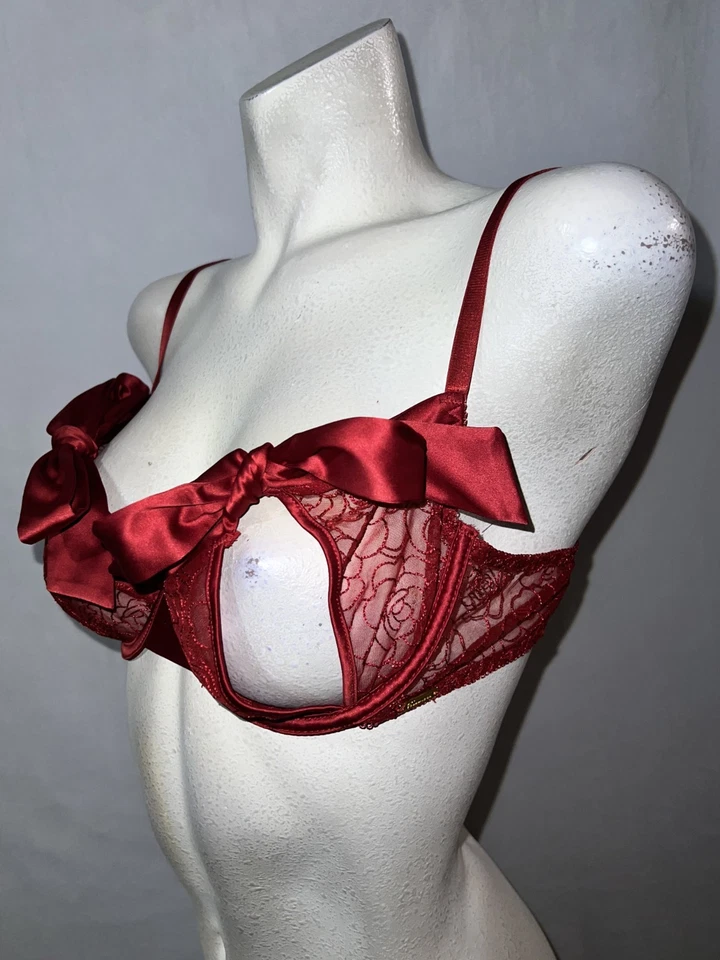 Frederick's of Hollywood Peek-a-boo Bra Red Satin Bow Open Cups Underwire Sz XL - Image 4 of 4