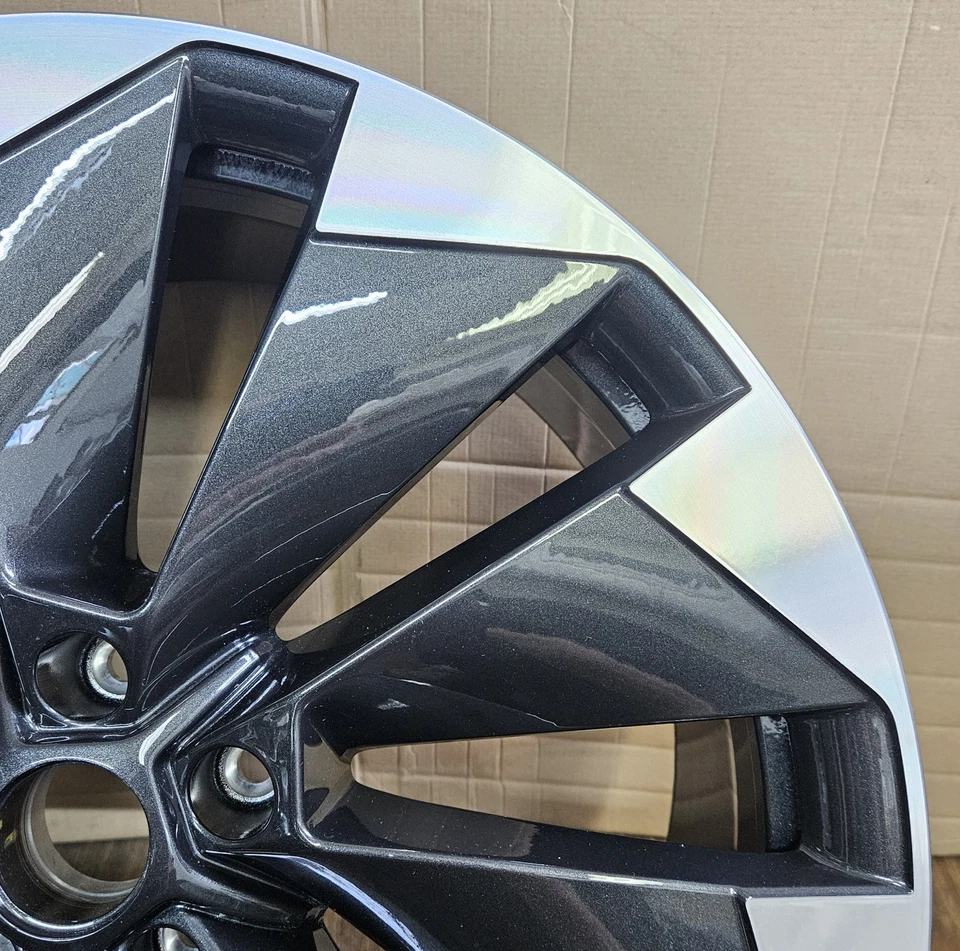 1 original Skoda Enjaq Elroq 21 Zoll Alufelge 8,5x21 ET40, 5LA601025BL anthrazit - Bild 3 von 4