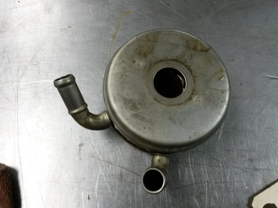 Oil Cooler For 11-16 Toyota Sienna  3.5 1241008073 - Image 2 of 4