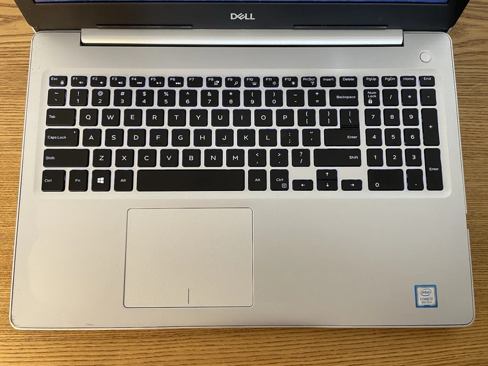 [ZorinOS] Dell Inspiron 5570 - Core i7 8550U - 16GB RAM - 1.3TB SSD/HDD - Touch - Image 2 of 4