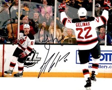 Collectors Stamp Out Controversy: Devante Smith-Pelly Stamp Autographs 17