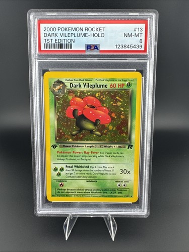 Dark Vileplume 13/82 Pokemon 2000 Team Rocket 1st Edition PSA 8