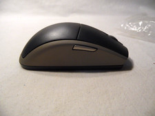 Wacom Model ZC-100-02 Bluetooth Wireless 5 Button Mouse -For Intuos3 Tablet
