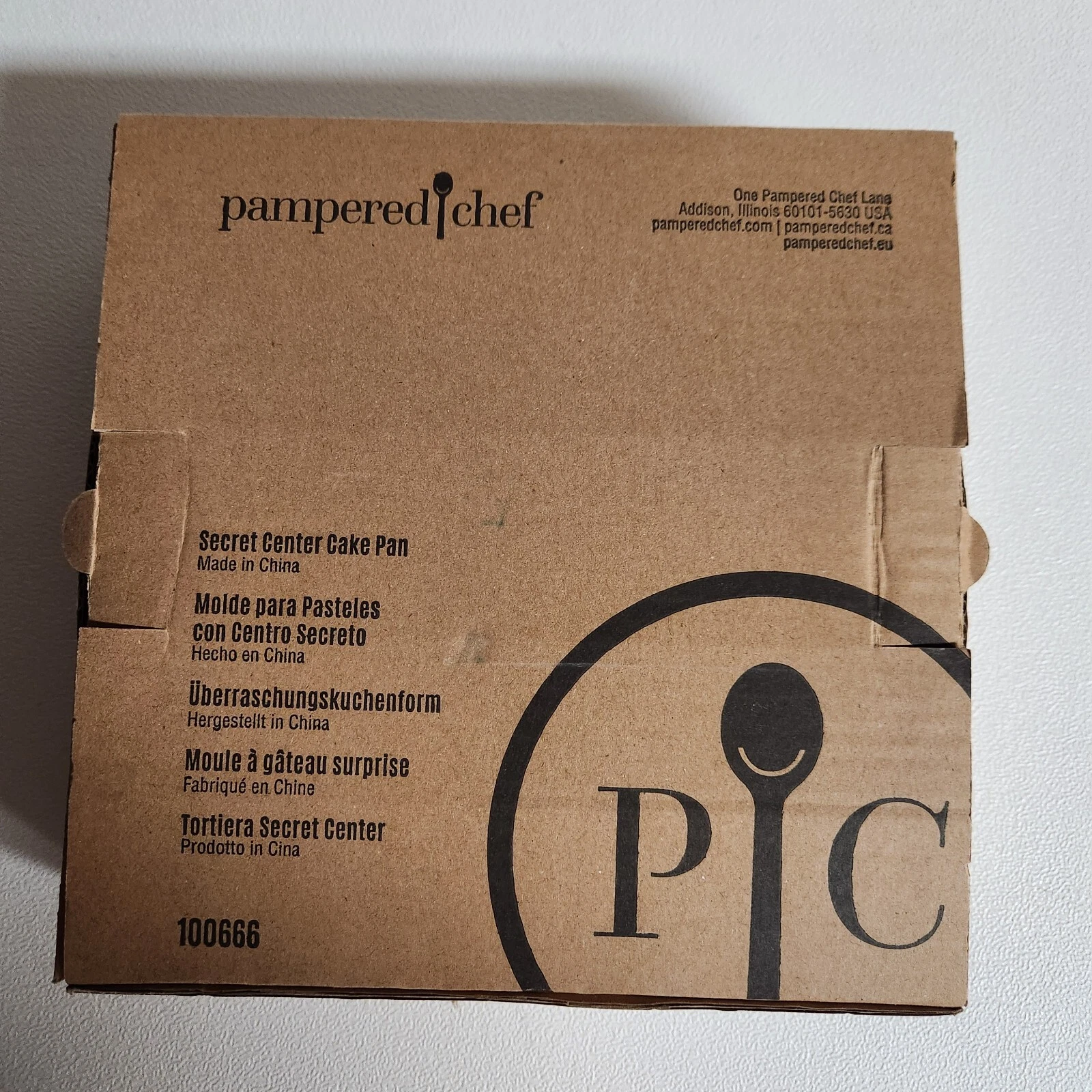 PAMPERED CHEF Secret Center Cake Pan NOS Make FUN Cakes with Surprises! 10666